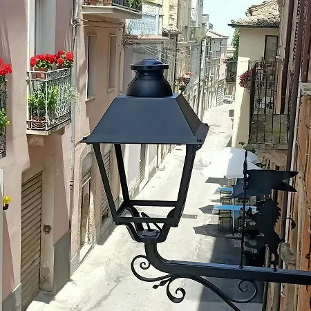 Romantico Rifugio גוארדיאגרלה