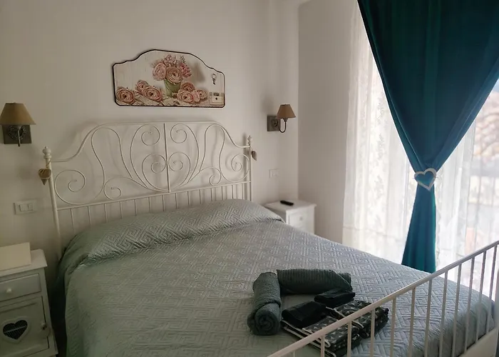 Romantico Rifugio דירה גוארדיאגרלה